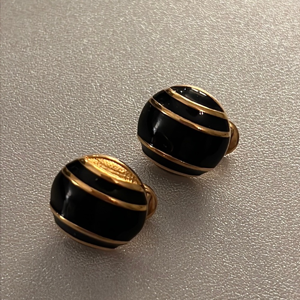 Monet Black and Gold Round Vintage Clip On Earrings